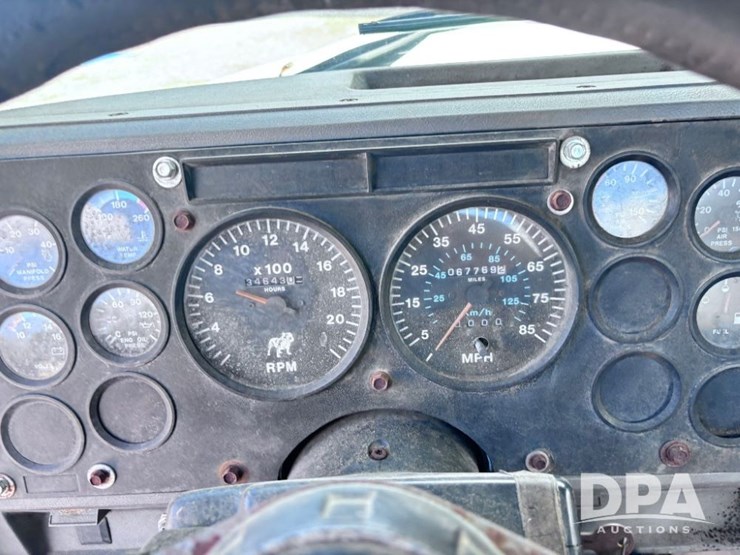 1993-mack-ch613-image-97