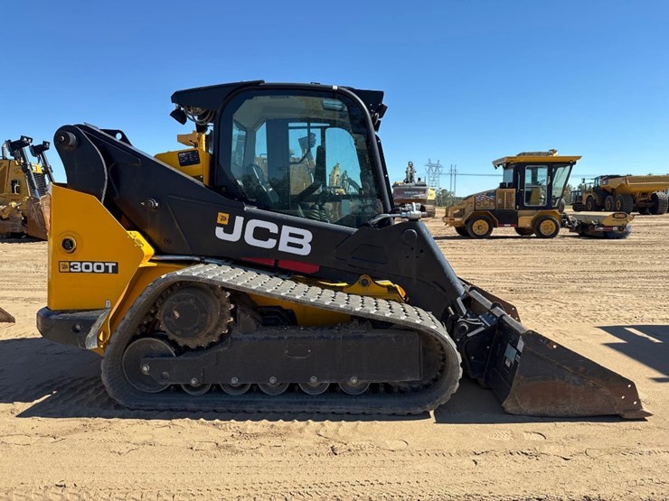 jcb-300t-image-5