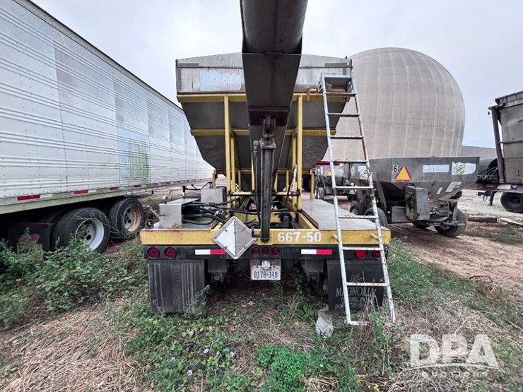 2004-magnolia-trailer-image-10