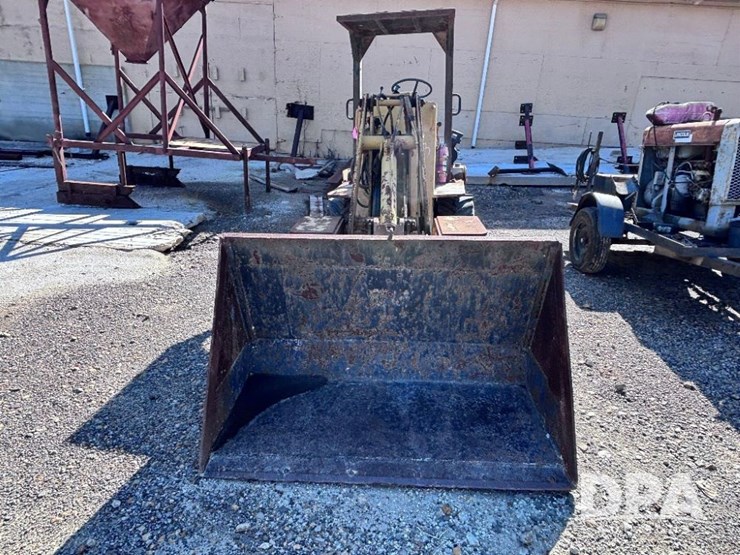 1996-swinger-240-image-2