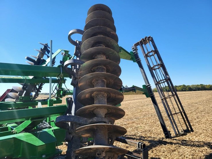 2012-john-deere-2620-image-30