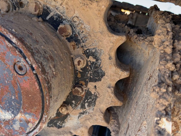 takeuchi-tb285-image-15