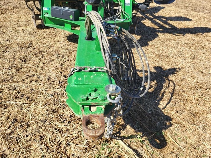 2012-john-deere-2620-image-72