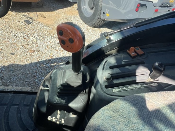 2007-new-holland-tc45da-image-14