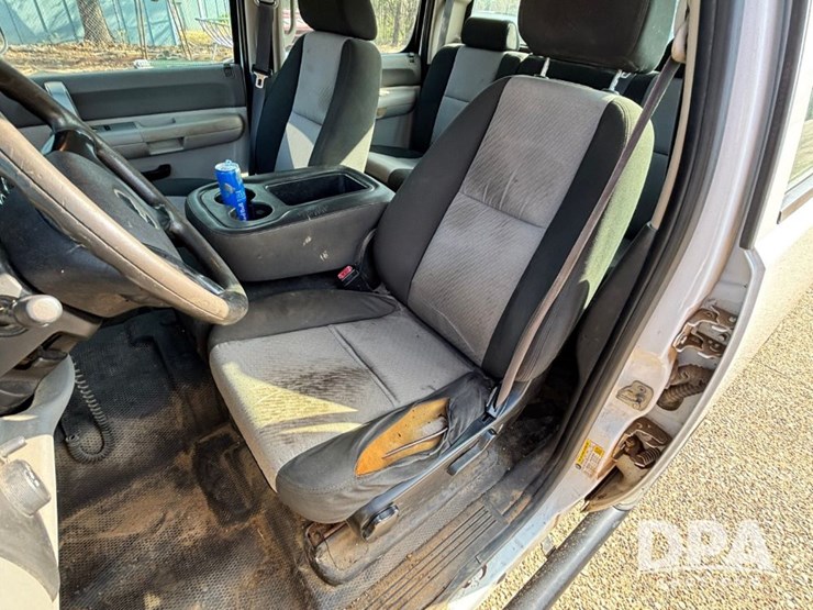 2009-chevrolet-silverado-2500hd-image-74