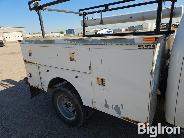 2009-gmc-sierra-3500-image-16