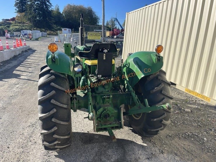 john-deere-2040-image-4