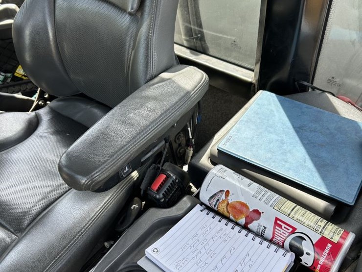 2018-ag-chem-rg1300b-image-14