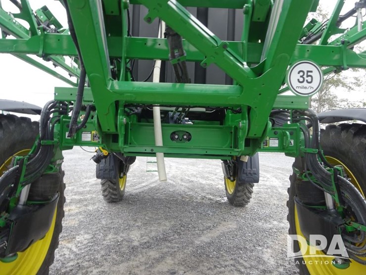 2022-john-deere-410r-image-101