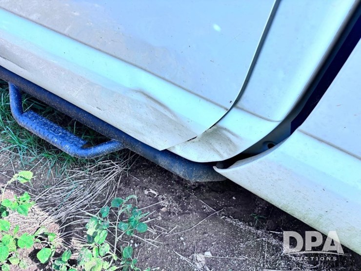 2018-nissan-titan-image-50