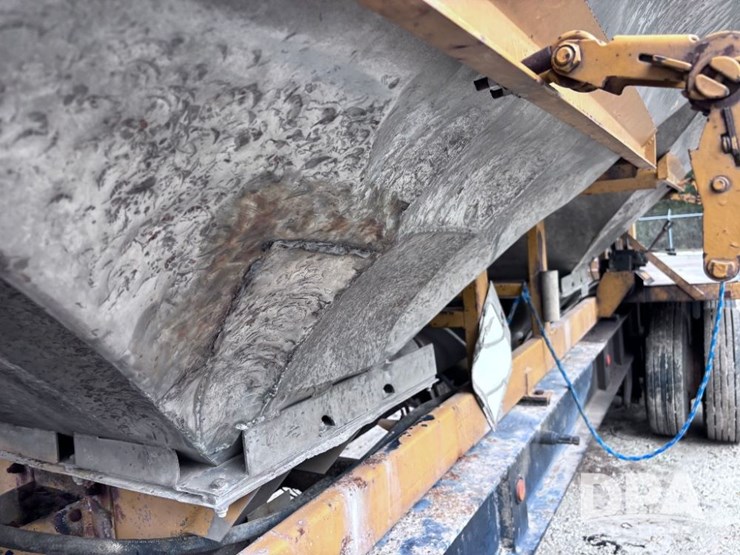 2004-magnolia-trailer-image-18