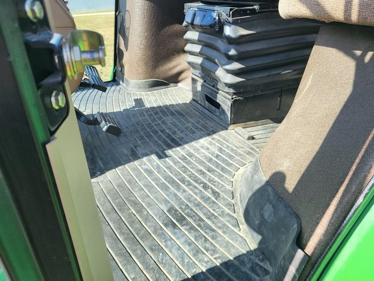 2009-john-deere-7730-image-65