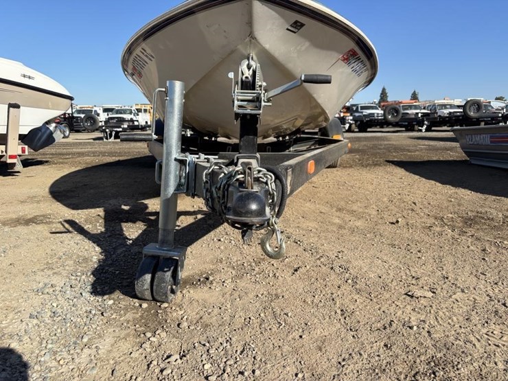 1978-unknown-trailer-image-39