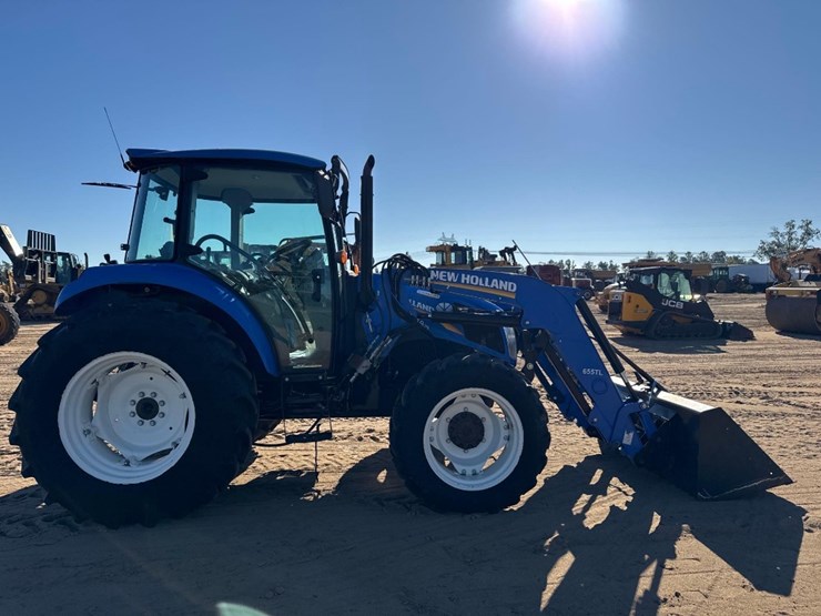 new-holland-t4.75-image-5