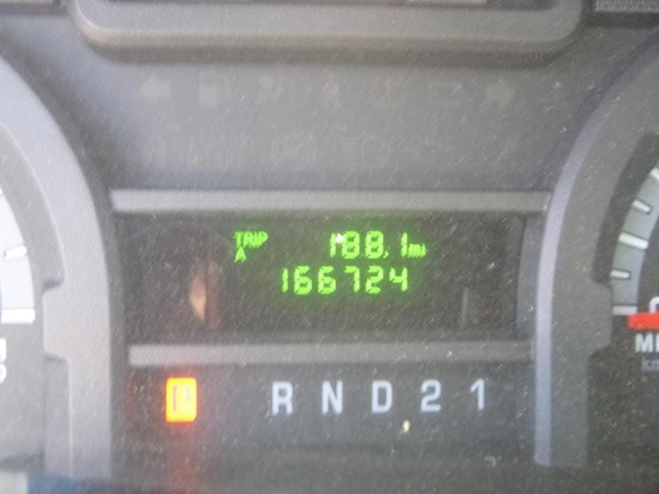 2009-ford-e250-image-17