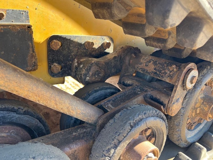 caterpillar-247b3-image-14