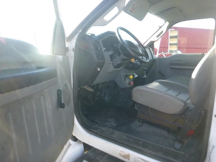 2015-ford-f750-image-14