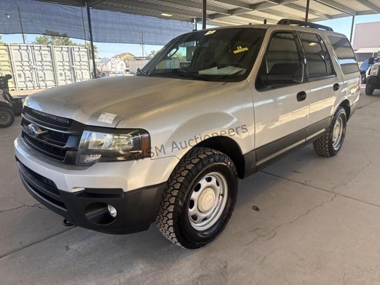 2015-ford-expedition-image-4