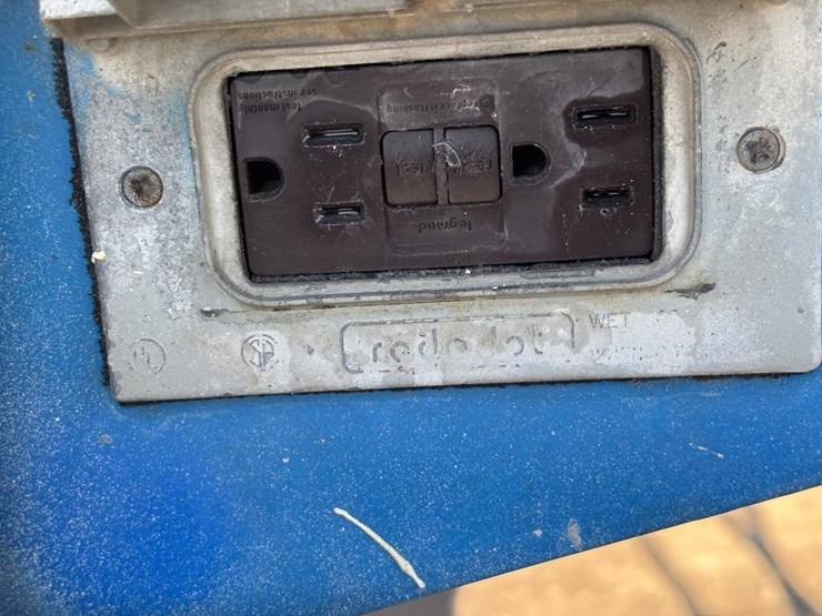 2013-genie-s40-image-11