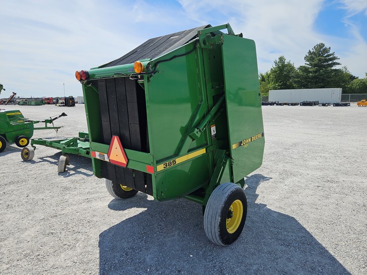 1994-john-deere-385-image-9