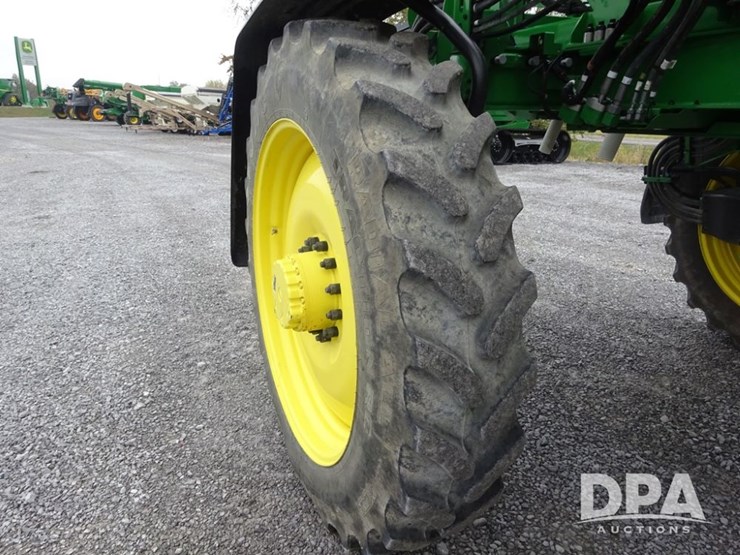 2024-john-deere-412r-image-56