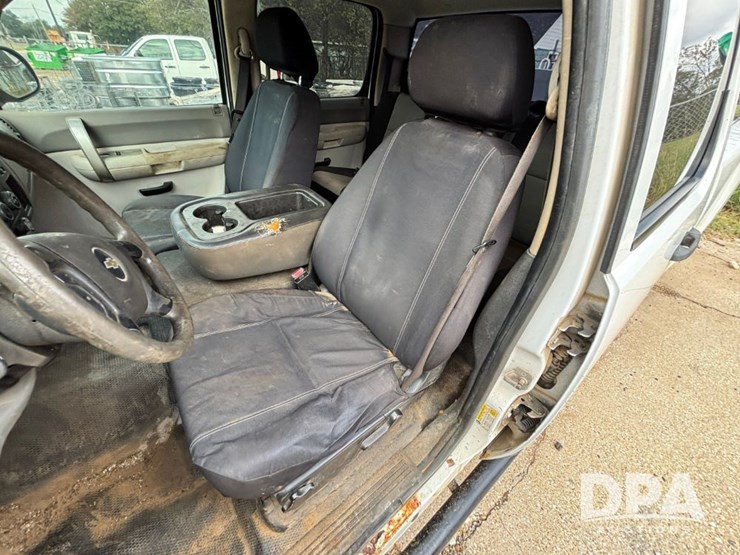 2009-chevrolet-silverado-2500hd-image-76