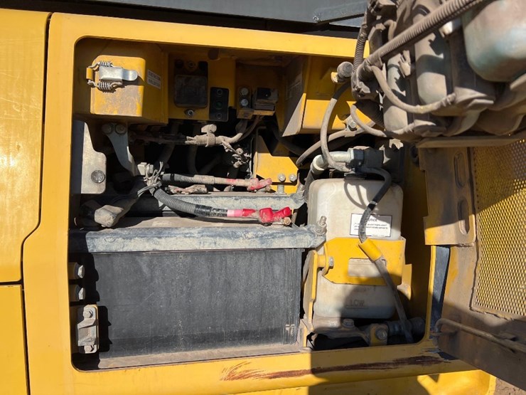 komatsu-d39px-24-image-29