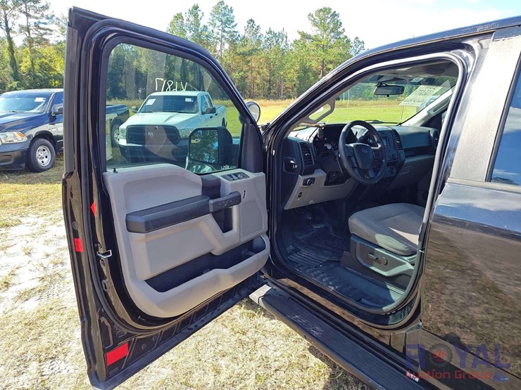 2019-ford-f150-image-26