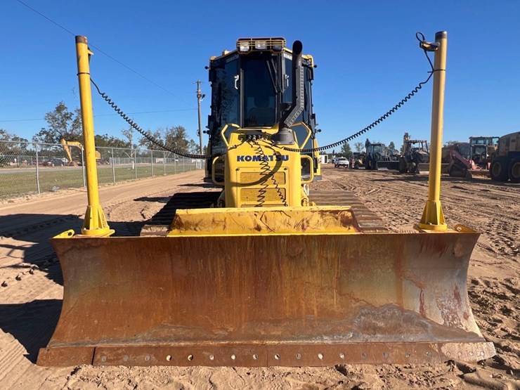 komatsu-d39px-24-image-7