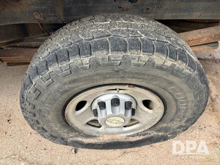 2009-chevrolet-silverado-2500hd-image-24