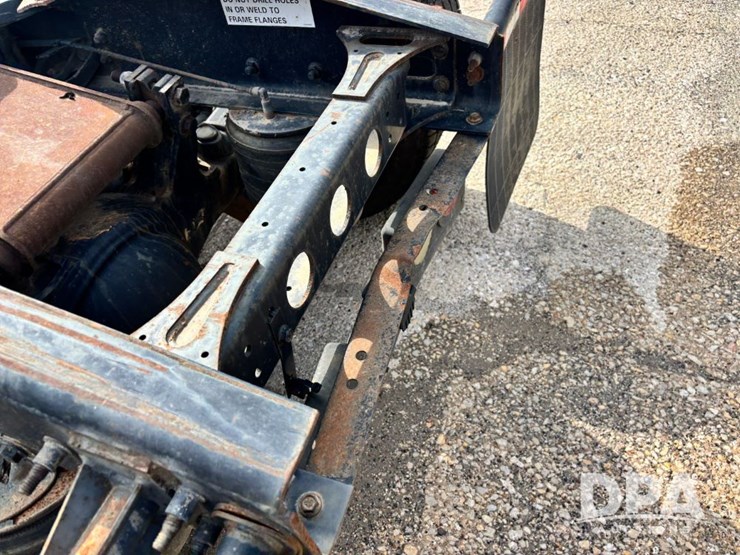 2010-international-prostar-image-33