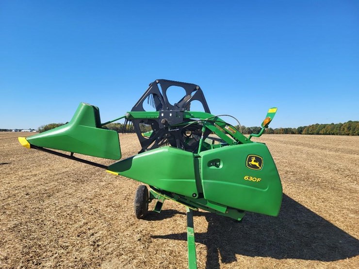 john-deere-630f-image-8