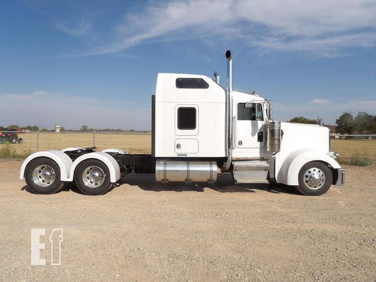 2005-kenworth-w900l-image-6