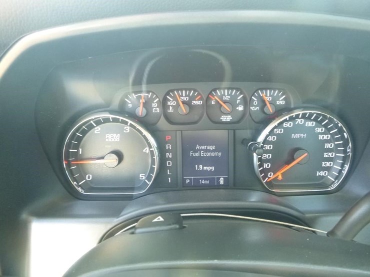 2023-chevrolet-silverado-image-15