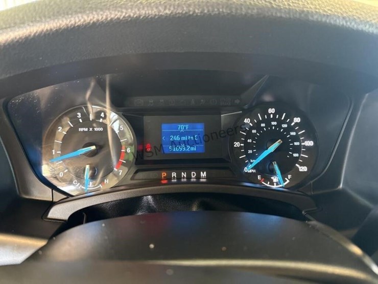 2015-ford-expedition-image-15