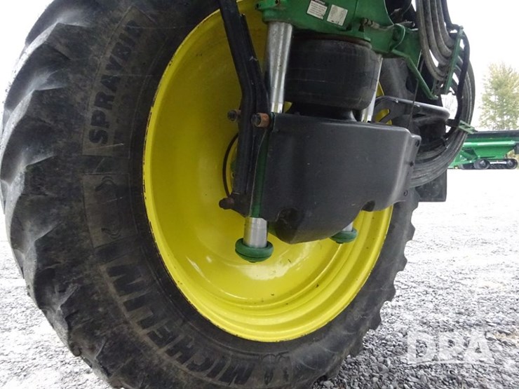 2021-john-deere-r4038-image-40