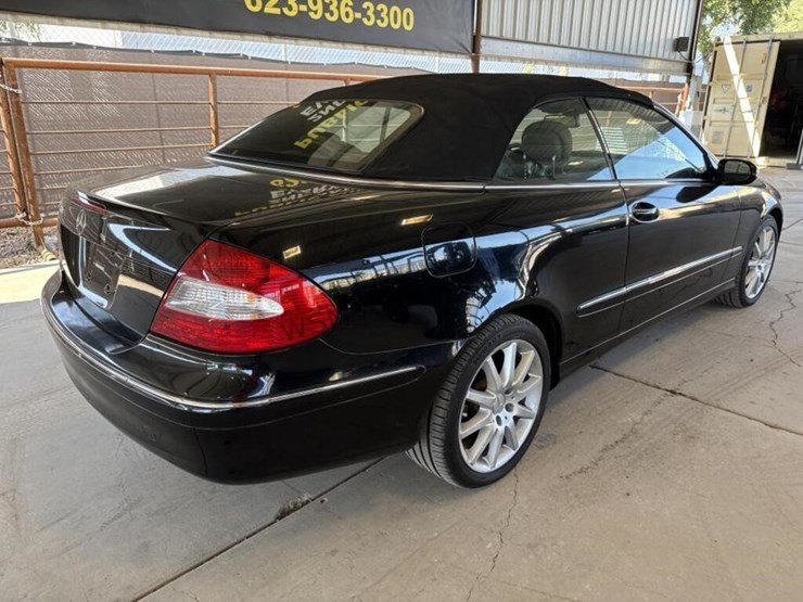 2007-mercedes-benz-clk-350-convertible-image-7