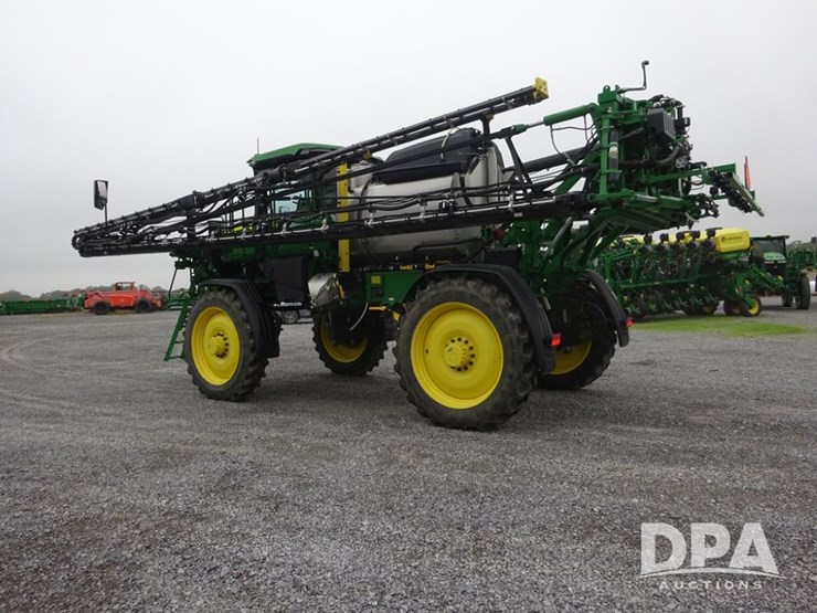 2024-john-deere-412r-image-22