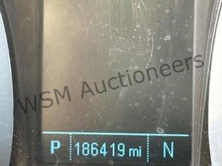 2014-chevrolet-equinox-image-16