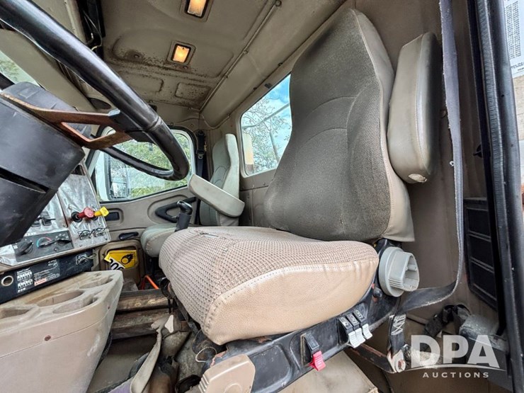 2005-international-9200i-image-76