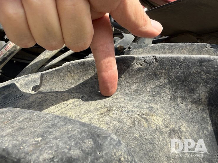 2009-case-ih-patriot-3330-image-11