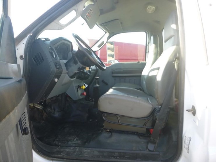 2015-ford-f750-image-15