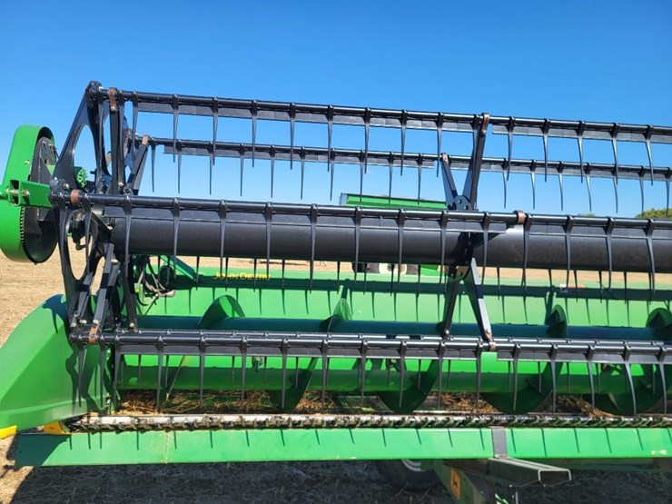 john-deere-630f-image-25