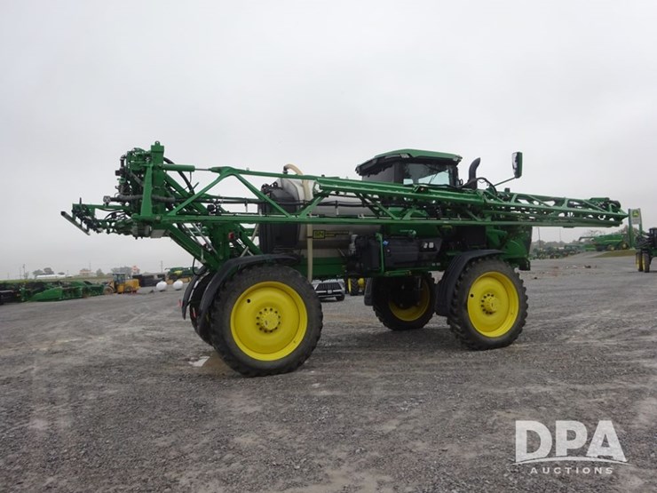 2022-john-deere-410r-image-22