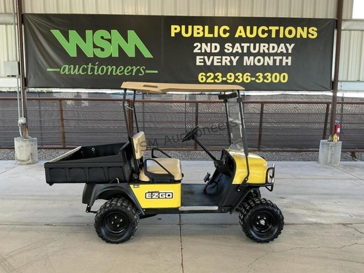 2011-e-z-go-st-sport-image-1