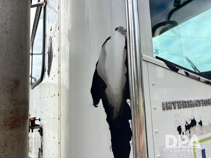 2005-international-9200i-image-51