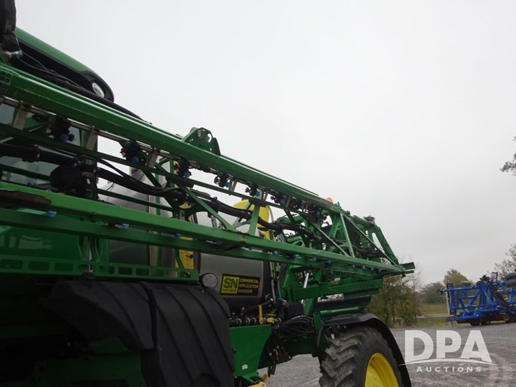 2021-john-deere-r4038-image-51