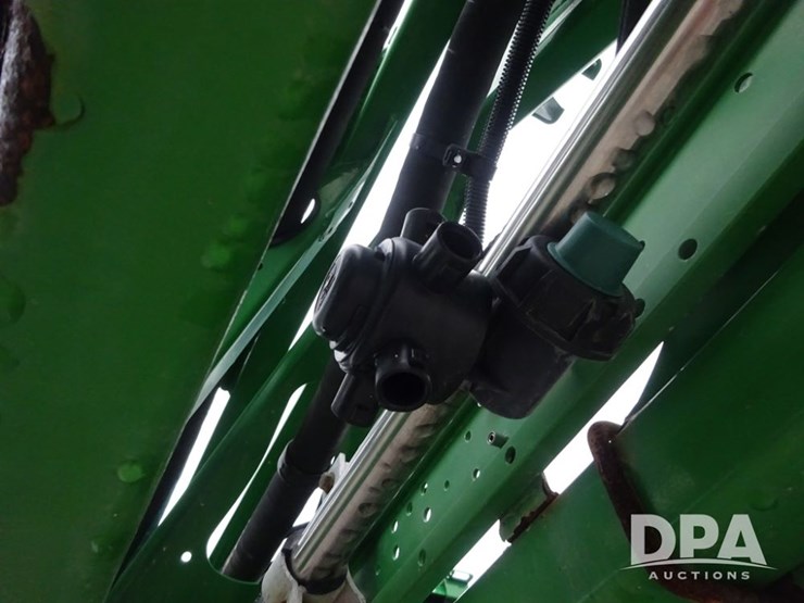 2022-john-deere-410r-image-93