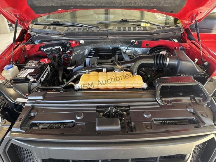 2017-ford-f150-image-12