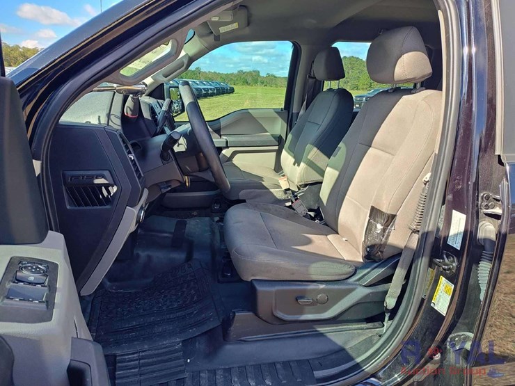 2019-ford-f150-image-24